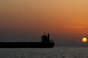 期货原油跌负值怎么办(原油期货跌成负数意味着什么)