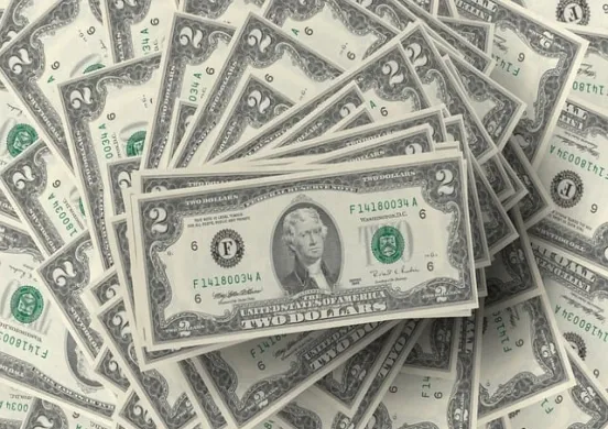 期货涨停什么原因引起的(期货涨停卖不出去怎么办)