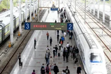 东航金融是央企吗(东航金融怎么样)