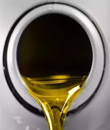 燃油跟外盘原油还是燃油(燃油和原油价格的关联)